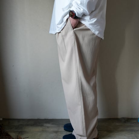 SQUEEZED DESIGN 2TUCK RAYON PANTS