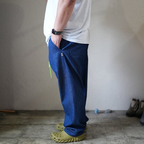 ACTIVE EASY PANTS BLEACHED DENIM