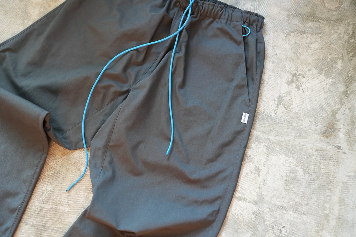 ACTIVE EASY PANTS C/N CANVAS | UNSLACKS STORE