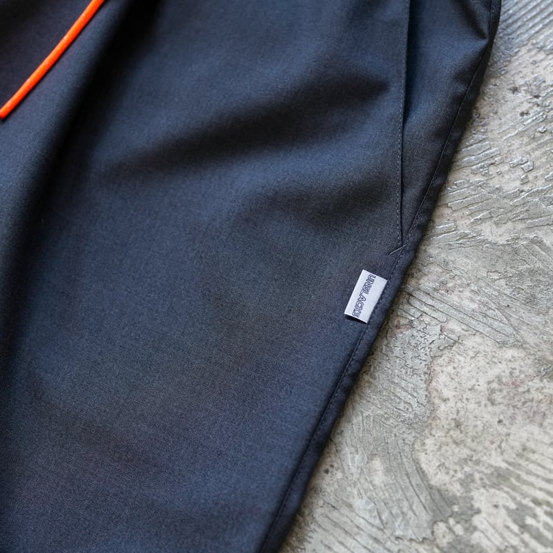 unslacks ACTIVE EASY PANTS TROPICAL ネイビー ACTIVE EASY PANTS TROPICAL | UNSLACKS STORE