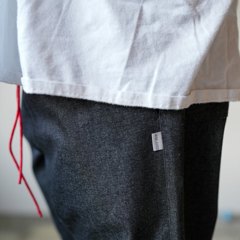 ACTIVE EASY PANTS BLACK DENIM | UNSLACKS STORE