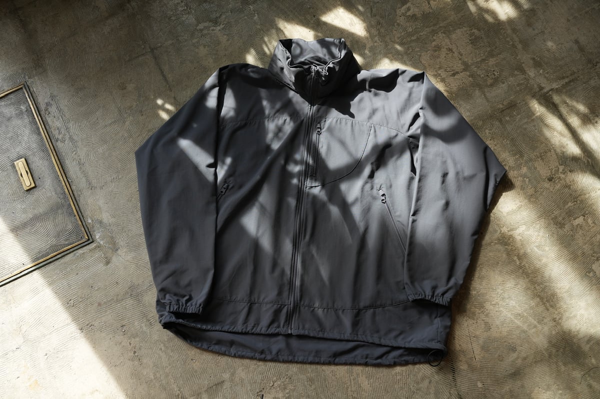 SQUEEZED DESIGN WIND SHIRT | UNSLACKS STORE SQUEEZED DESIGN WIND SHIRT | UNSLACKS STORE
