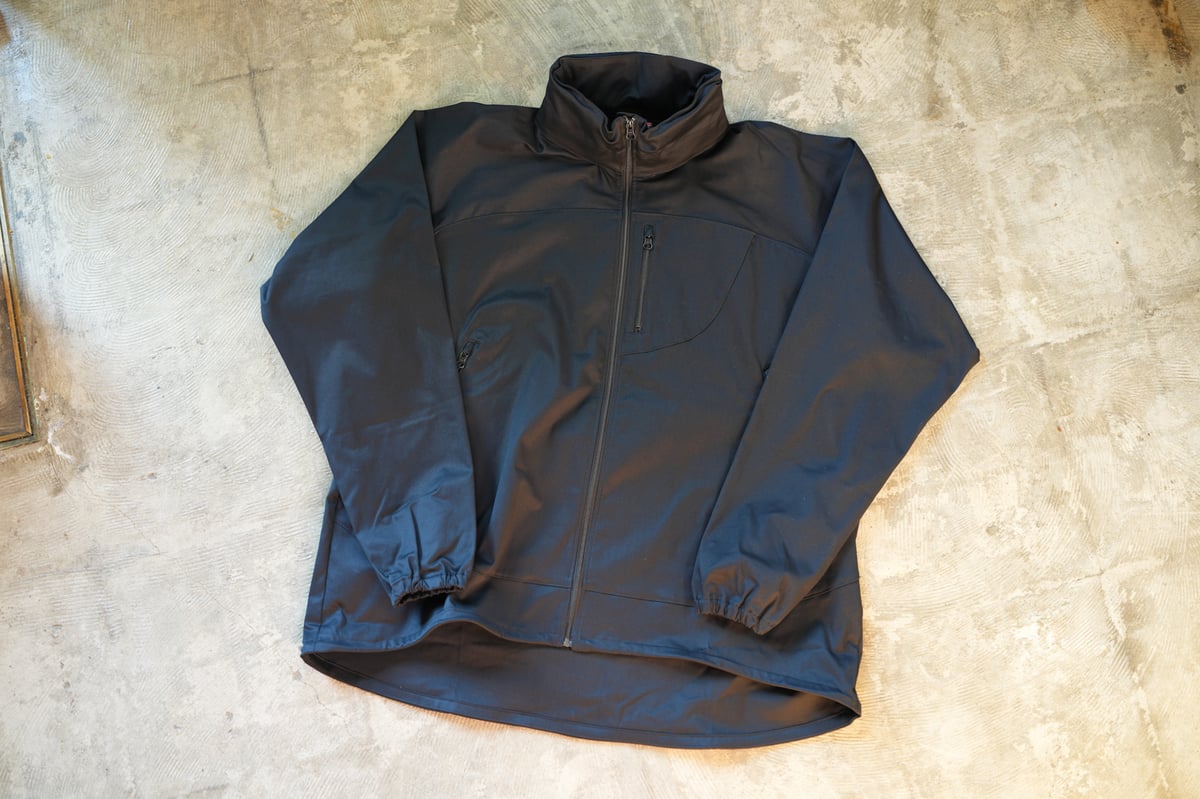 SQUEEZED DESIGN ウインドシャツ　unslacks SQUEEZED DESIGN WIND SHIRT | UNSLACKS STORE