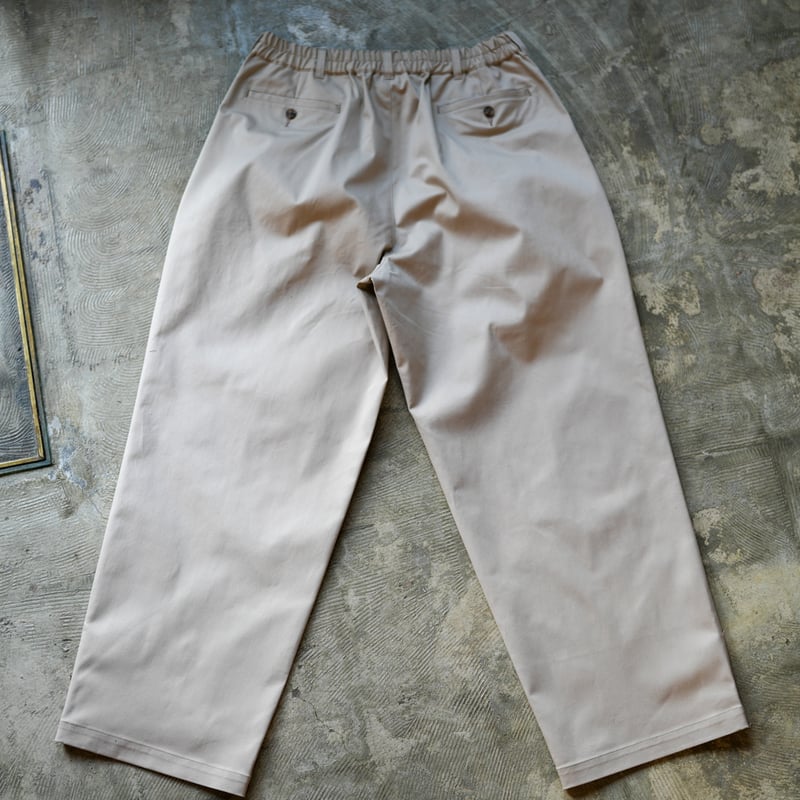 SQUEEZED DESIGN 2TUCK CHINO PANTS | UNSLACKS STORE