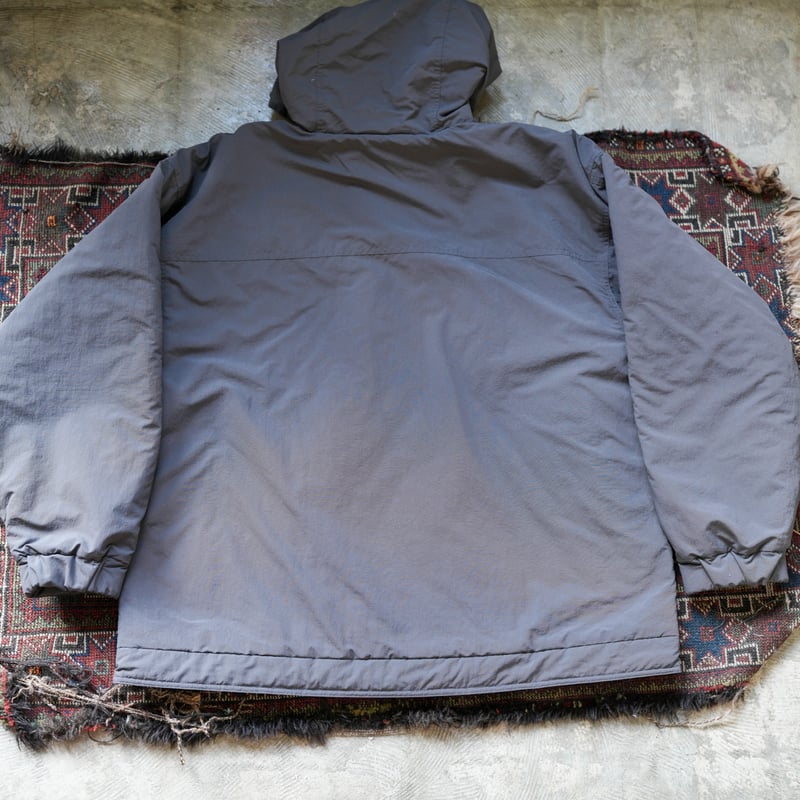 SQUEEZED DESIGN QUILTING LINED HOODED JACKET |