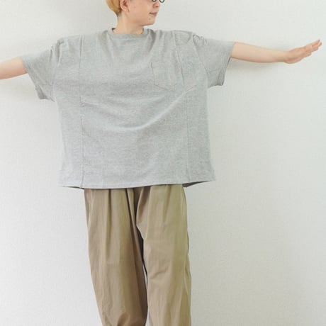 ＊ユニセックス＊Audience-オーディエンス-ビッグサイズリメイク USAファブリック丸胴国産ポケットTEE/杢グレー