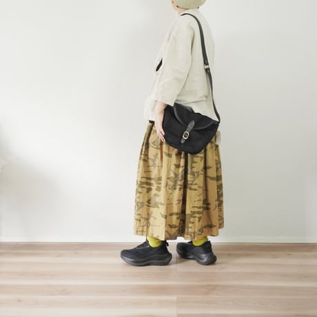 2色＊goods＊LIMONCHELLO-リモンチェロ-コットンキャンバスとレザーのコンビショルダーバッグ