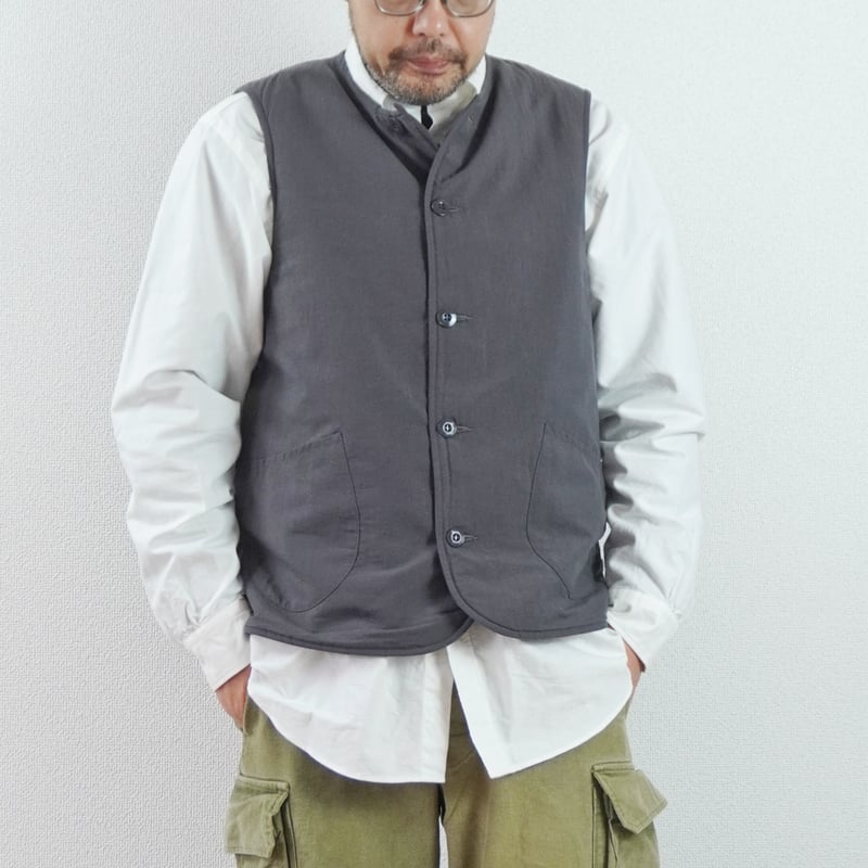 ARAN 中綿VEST チャコールグレー サイズ3 ARAN 中綿VEST チャコールグレー サイズ3 ARAN 中綿VEST