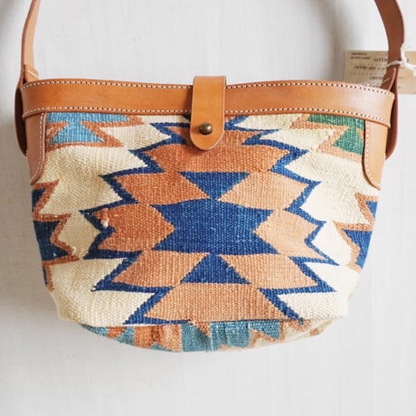 ＊goods＊LIMONCHELLO-リモンチェロ-VINTAGE RUG POCHETTE