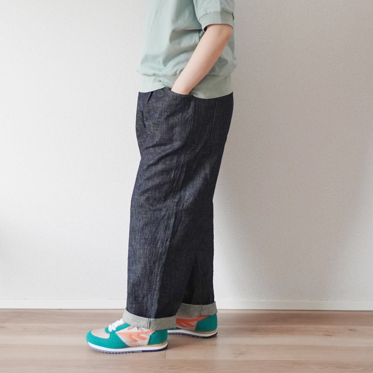 【 PINUE 】 タックステッチデニムパンツ PINUE タックステッチデニムパンツ BLUE