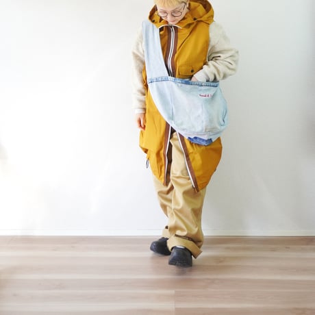 THRIFTY LOOK（スリフティルック） BLUE DENIM NEWSPAPER BAG