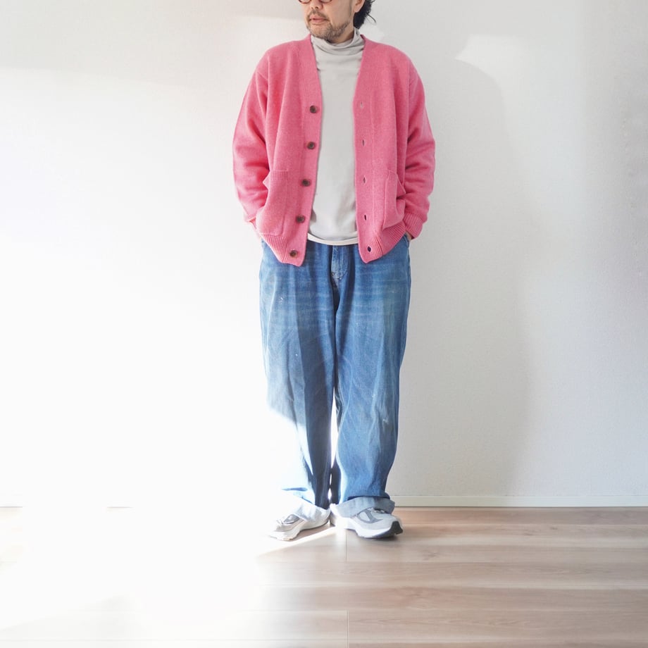 6947a2429b5b8279cf222551