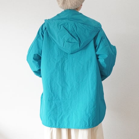 2色＊ユニセックス＊amne-アンヌ-NYLON useful hoodie / amn-CT-015