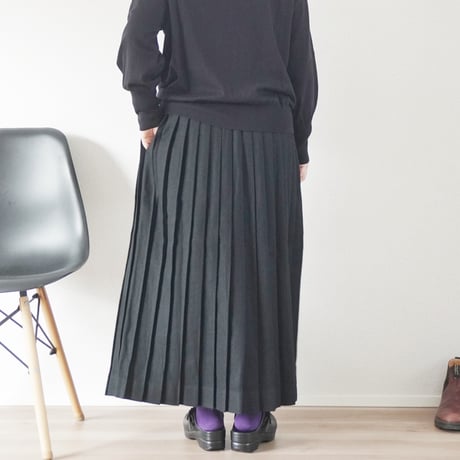 レディース＊Linen ya-リネンヤ-形状記憶プリーツ ウールスカート/ブラック