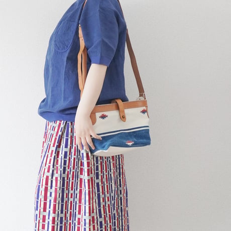 ＊goods＊LIMONCHELLO-リモンチェロ-VINTAGE RUG POCHETTE