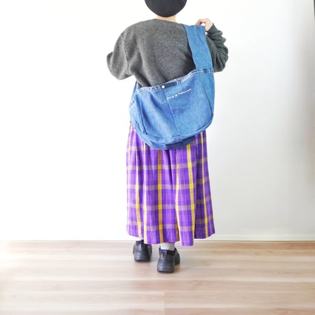 THRIFTY LOOK（スリフティルック） BLUE DENIM NEWSPAPER BAG