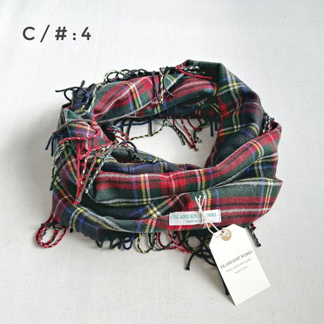 3色goods＊ ISLAND KNIT WORKS-アイランドニットワークス-チェック柄＆無地 フリンジスヌード