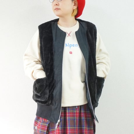 ユニセックス＊Nasngwam-ナスングワム-POLER VEST/ブラック
