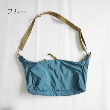 4色＊ユニセックス＊dip ltd-ディップ-ナイロンミニショルダーバッグ