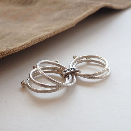 ＊goods＊MANANAS JEWELRY-マナナス ジュエリー-Five Ball Ring