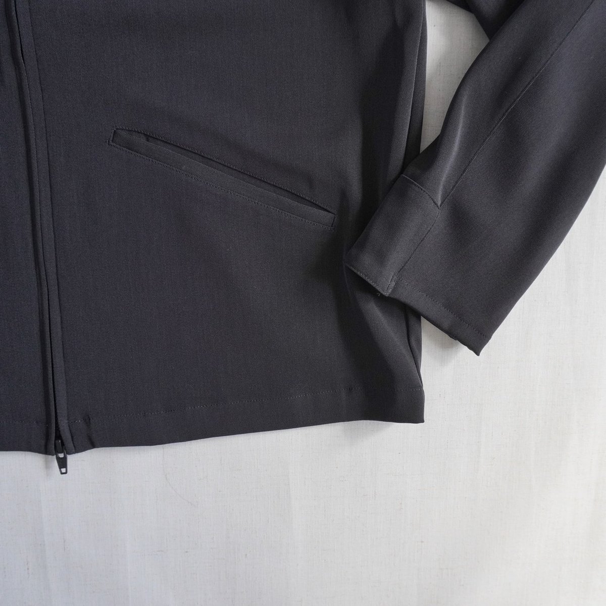 ユニセックス＊LA MOND-ラモンド-TWILL TWIST SHORT JACKET/L