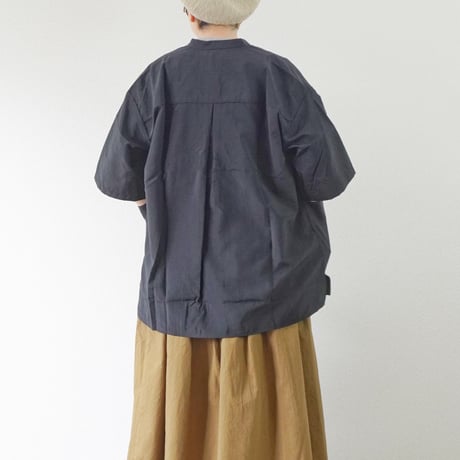 ＊ユニセックス＊ämne-アンヌ-NYLON park shirts / amn-SH-057 / ブラック