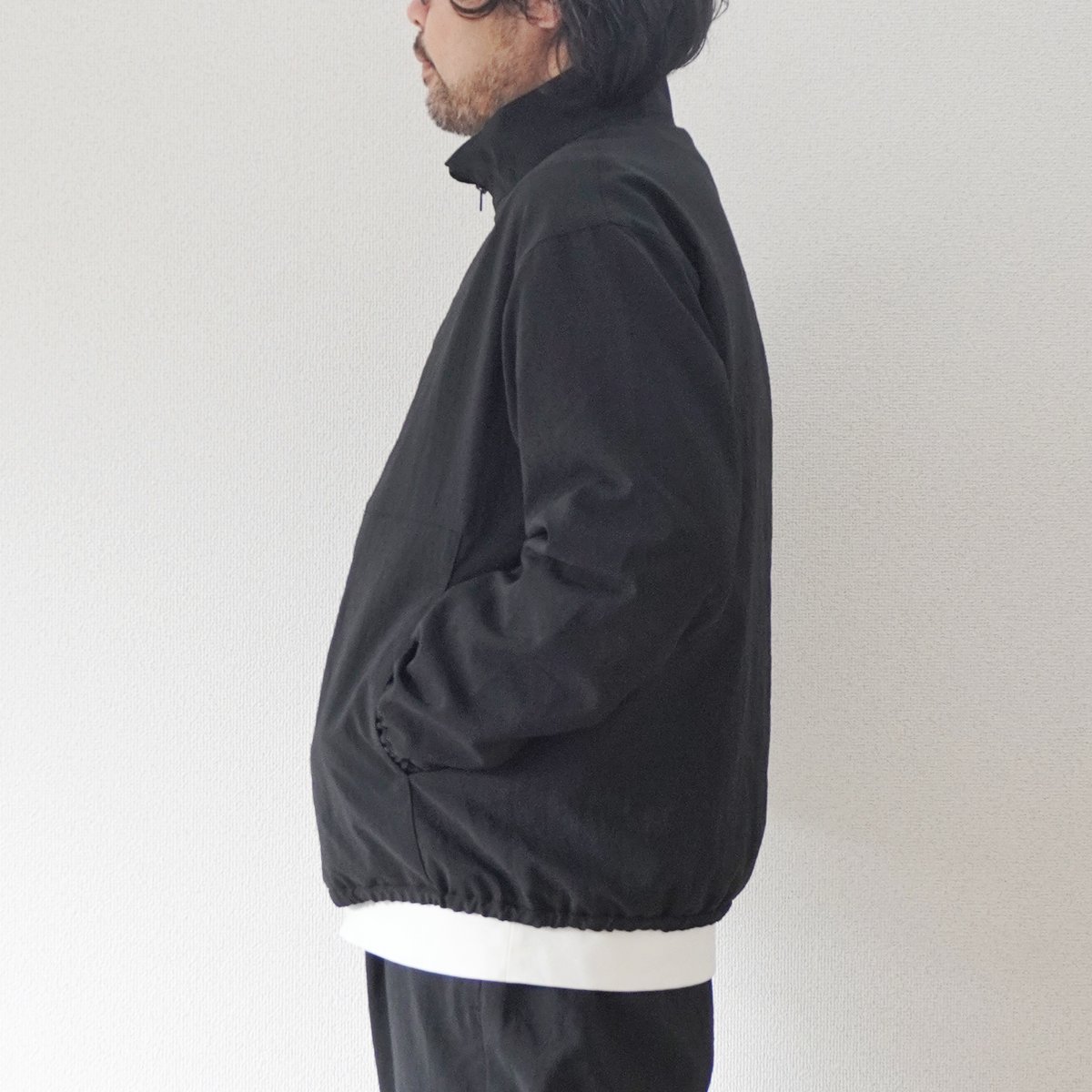 【MOMO☆SALE開催中¨̮♡︎】マイストラーダ　リネン半袖ジャケット ユニセックス＊LA MOND-ラモンド-STAND NECK SHARI BLOUSON/L