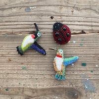 [BEADED ACCESSORIES] SMALL PIN スモールモチーフ ピンバッジ
