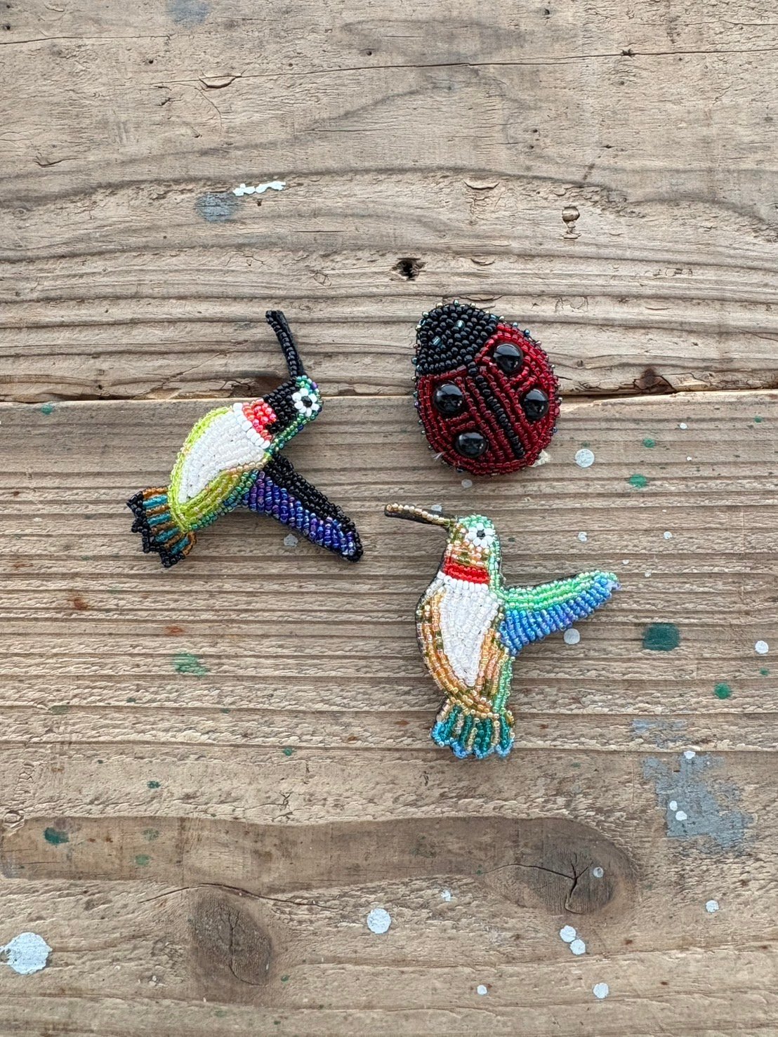 BEADED ACCESSORIES] SMALL PIN スモールモチーフ ピンバッジ |