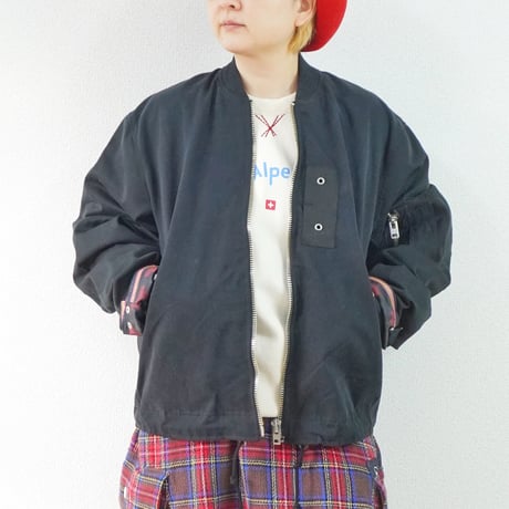 nasngwam | STORES