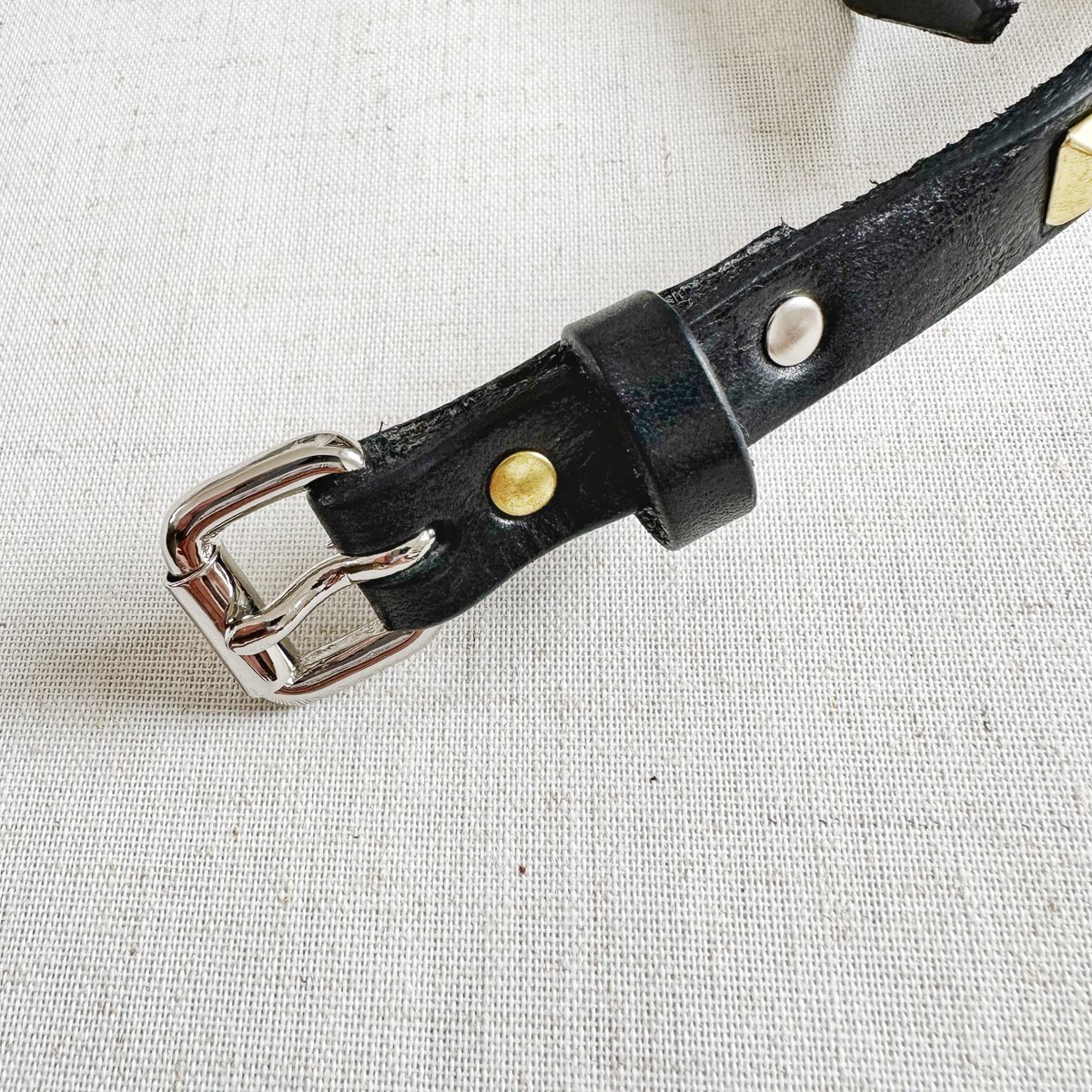 MASTER & CO. コダマ2連ベルトスタッズレザー