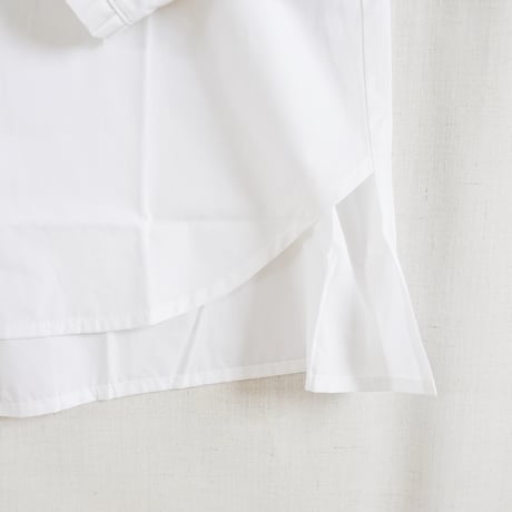 ２色＊レディース＊amne-アンヌ-BROAD frilled blouse / amn-SH-049 /ホワイト、ネイビー