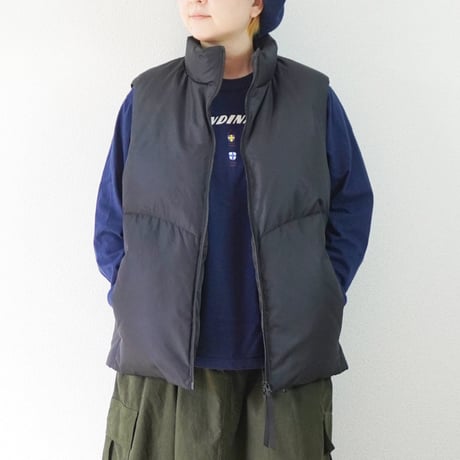 【食パンマン】【新品】  ダウンベスト ネイビー CATEGORY ベスト(ダウン・中綿) | 城下町の洋服屋 Rabbit Hutch