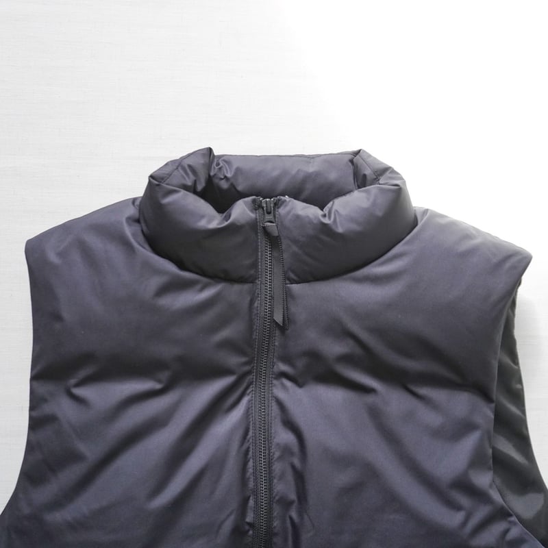 ユニセックス＊LA MOND-ラモンド-STAND CURVY QUILT DOWN VES