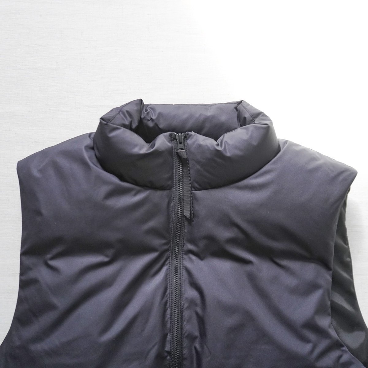 LAMOND ラモンド　カーヴィキルトダウンベスト黒3 LAMOND ラモンド / CURVY QUIRT DOWN VEST カーヴィーキルトダウン