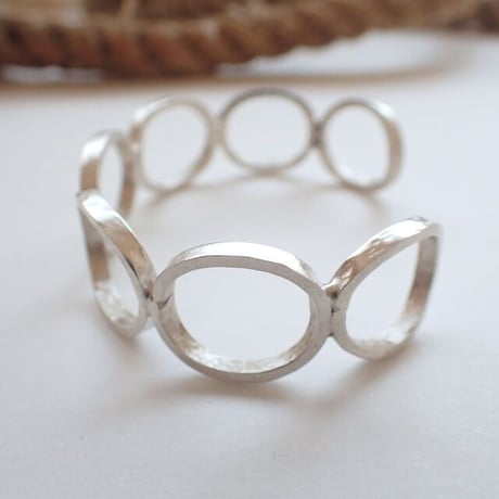 ＊goods＊MANANAS JEWELRY-マナナス ジュエリー-Seven Circle Bangle