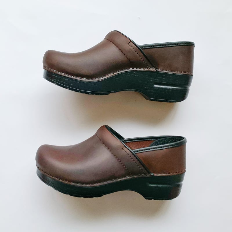 ダンスコ DANSKO プロフェッショナル アンティークブラウン 38 ダンスコ DANSKO プロフェッショナル アンティークブラウン 38