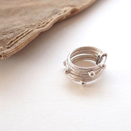 ＊goods＊MANANAS JEWELRY-マナナス ジュエリー-Five Ball Ring