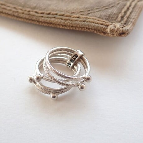 ＊goods＊MANANAS JEWELRY-マナナス ジュエリー-Five Ball Ring