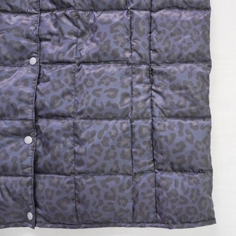 ＊レディース＊i c h i × TAION - Knit Cardigan + Leopard Inner Down Vest