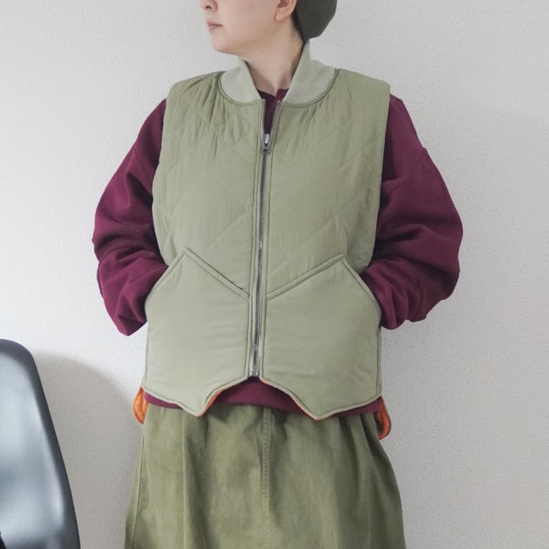 2色*ユニセックス*modem design-モデムデザイン-quilted vest 2色*ユニセックス*modem design-モデムデザイン-quilted vest
