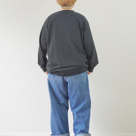 ＊ユニセックス＊[THRIFTY LOOK / スリフティルック] "STAY CURIOUS" RAGLAN CREW SWEAT/ブラック