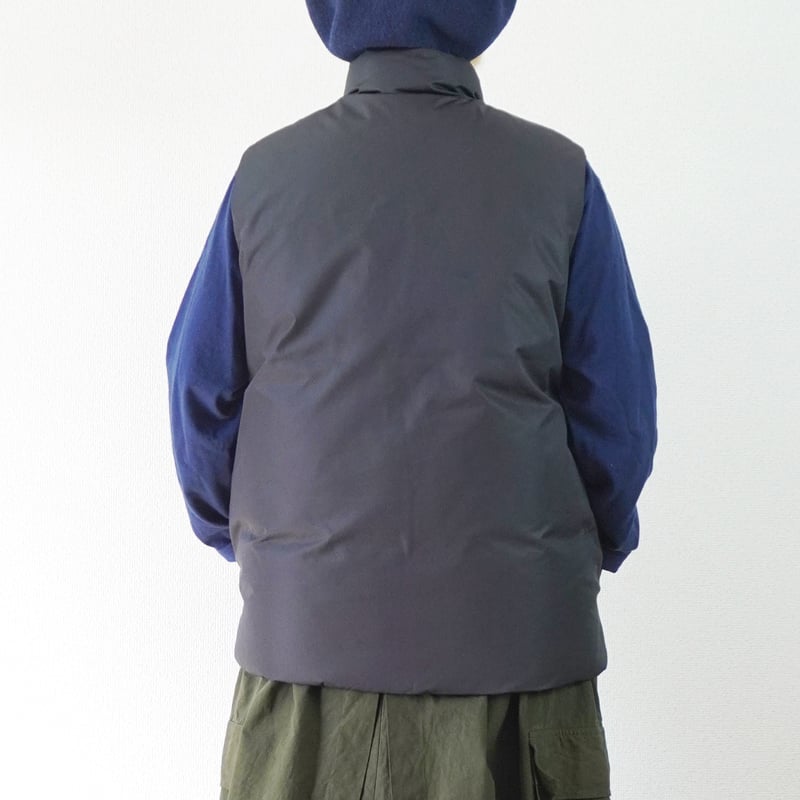 ユニセックス＊LA MOND-ラモンド-STAND CURVY QUILT DOWN VES