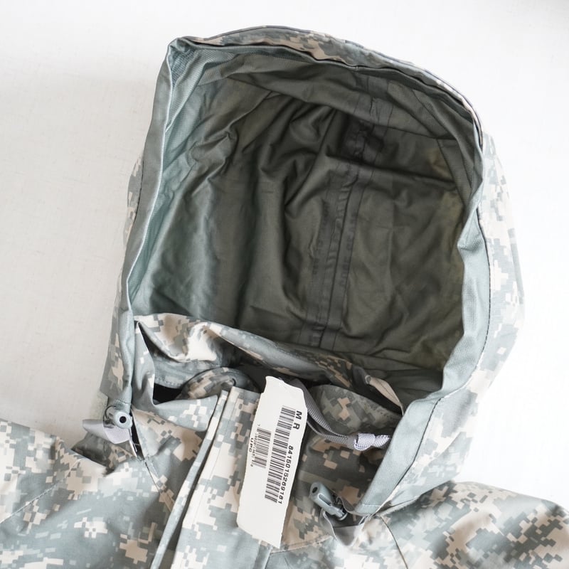 ミリタリーデッドストック US ARMY ECWCS GORE-TEX PARKA GEN2 ミリタリーデッドストック US ARMY ECWCS GORE-TEX PARKA GEN2