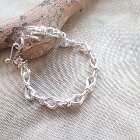 ＊goods＊MANANAS JEWELRY-マナナス ジュエリー-Tie Chain Bracelet