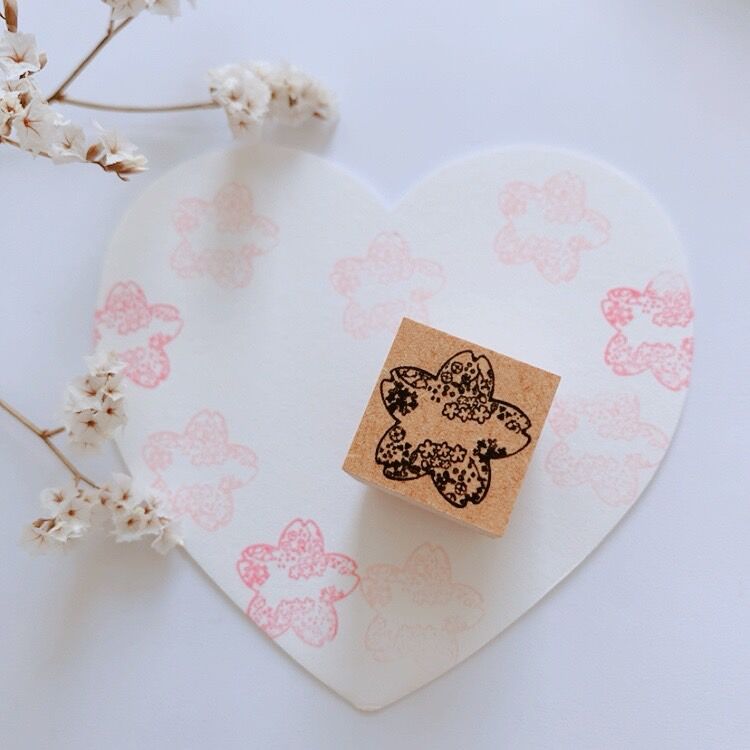 ❁⃘春待ち♡スタンプ風花柄さくらスタイ❁⃘オーダーページ