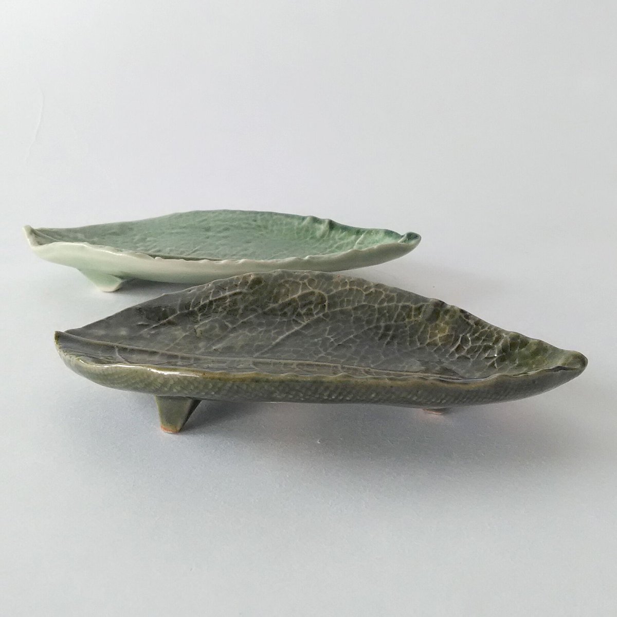 皿　葉っぱ 葉っぱ小皿 | iichi 日々の暮らしを心地よくするハンドメイドや