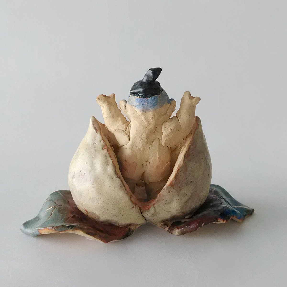 桃から生まれた桃太郎 | ギャラリーにしかわ