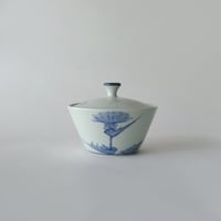 あざみ文蓋物