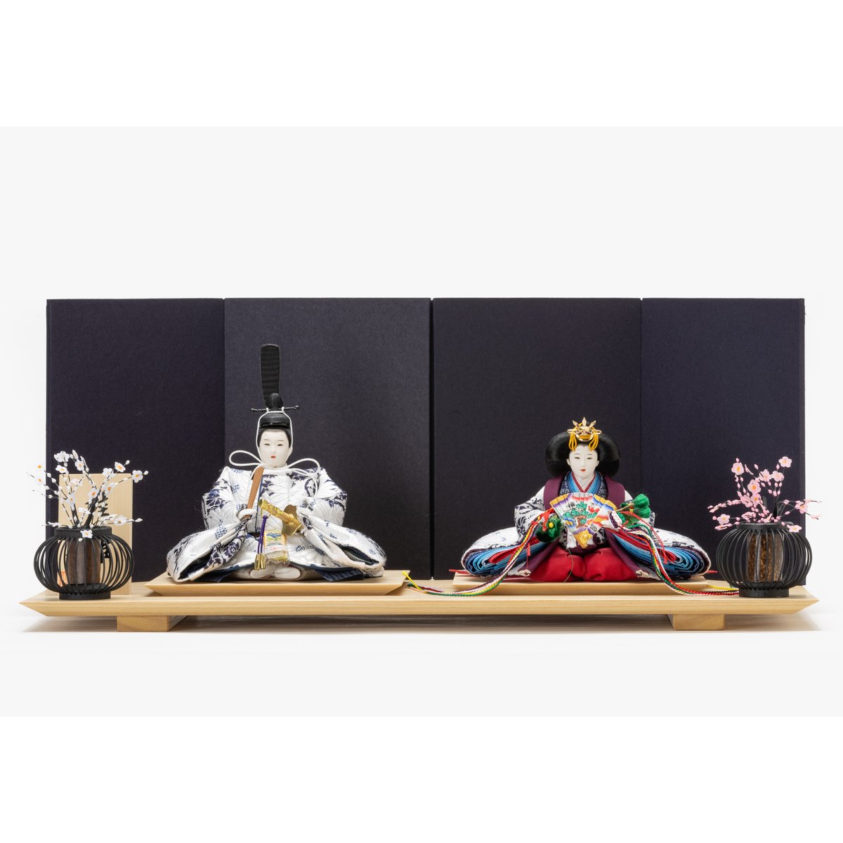 京十一番親王飾り「唐織袋帯：草木染色菊花文錦」 | 桂雛／小佐畑人形店